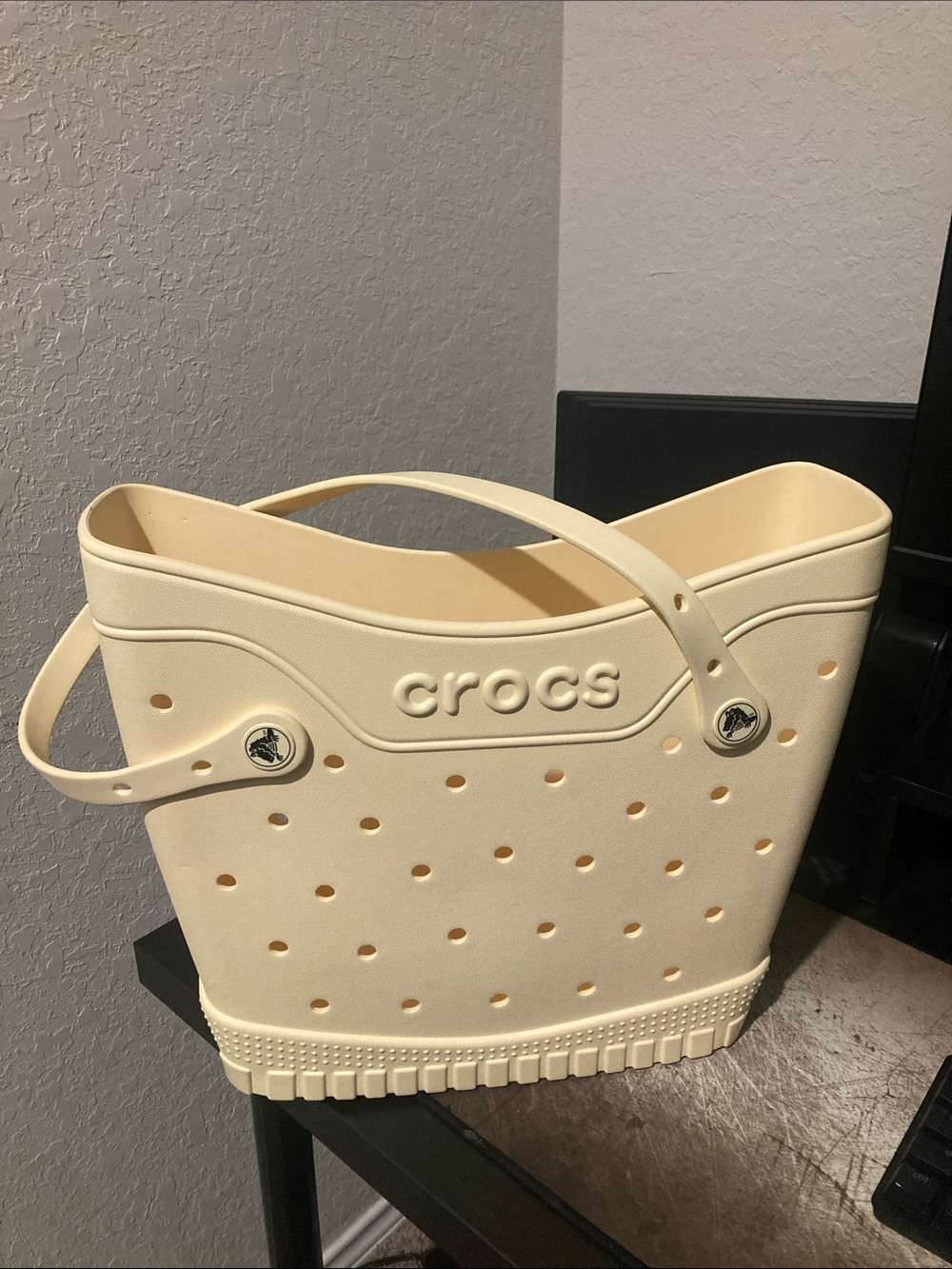 CROCS Medium Yellow Tote